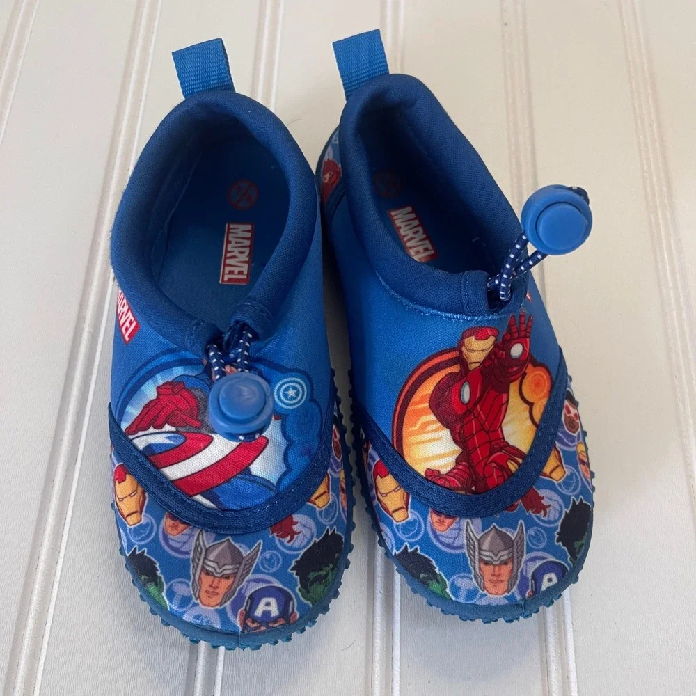 Marvel Avengers Kids Blue Water Shoes Iron Man Captain America Size 7/8‎ Slip On